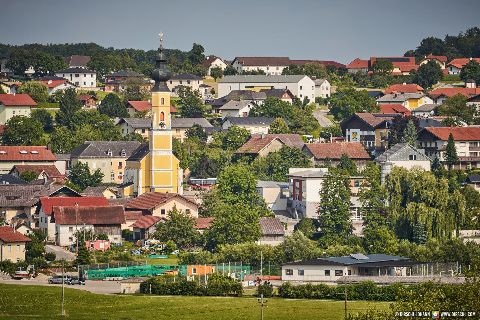 Gemeinde Tarsdorf Bezirk Braunau Dorfansicht (Dirschl Johann) Österreich BR
